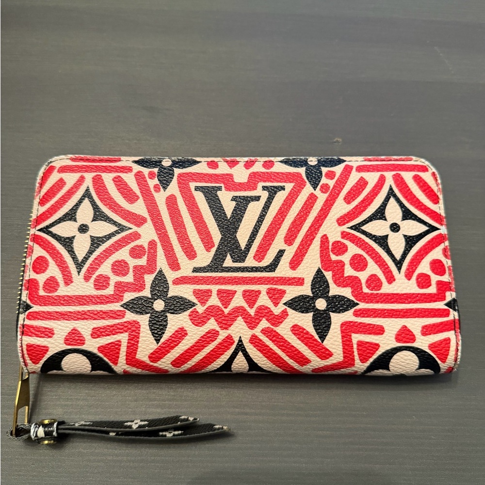 Louis Vuitton Red and Black Women's Wallet limited edition zippy